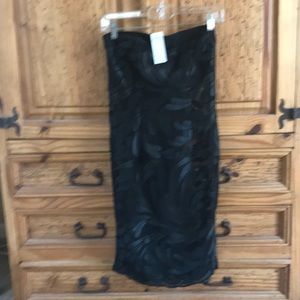 Just cleaned out all of my closets, never wore it